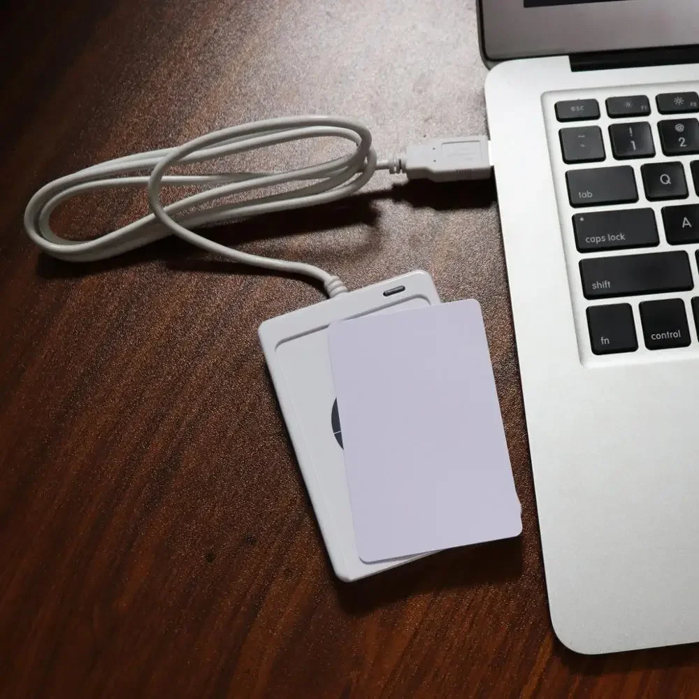 NFC Reader USB ACR122U contact - đánh giá và giá Nfc Card Reader