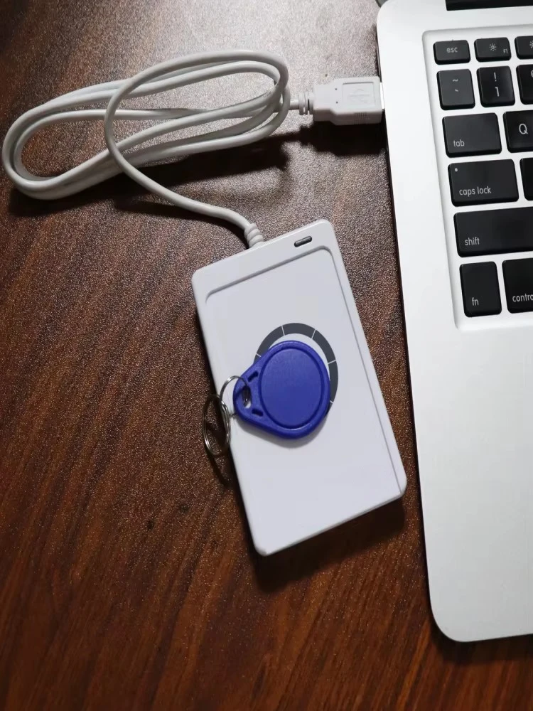 NFC Reader USB ACR122U contact - đánh giá và giá Nfc Card Reader
